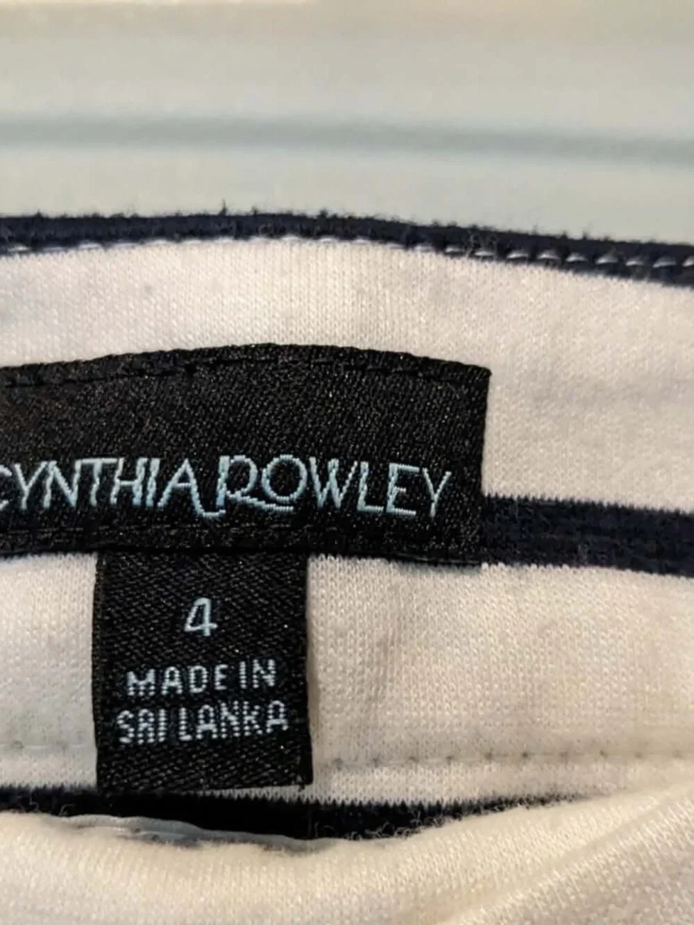 Cynthia Rowley White & Navy Striped Nautical Knit Mini Skirt size 4 Stretch